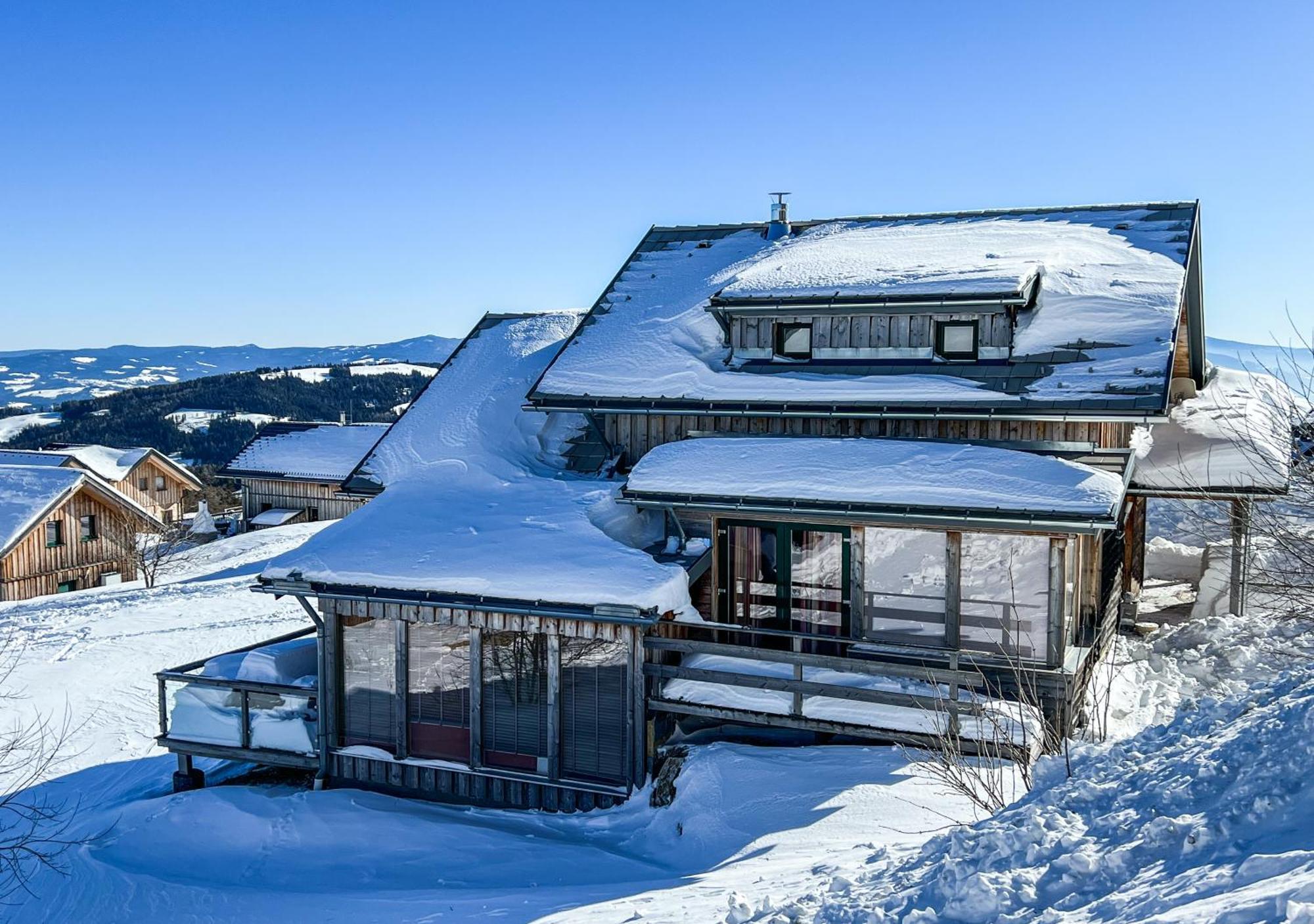 1A Chalet '4 Jahreszeiten' Ski Fahren Und Jacuzzi Mit Aussicht! Bad Sankt Leonhard im Lavanttal Exterior photo